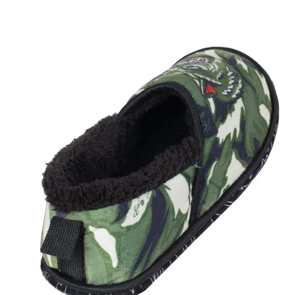 XS RIPNDIP Tiger Nerm House Slippers - Picture 2 of 5